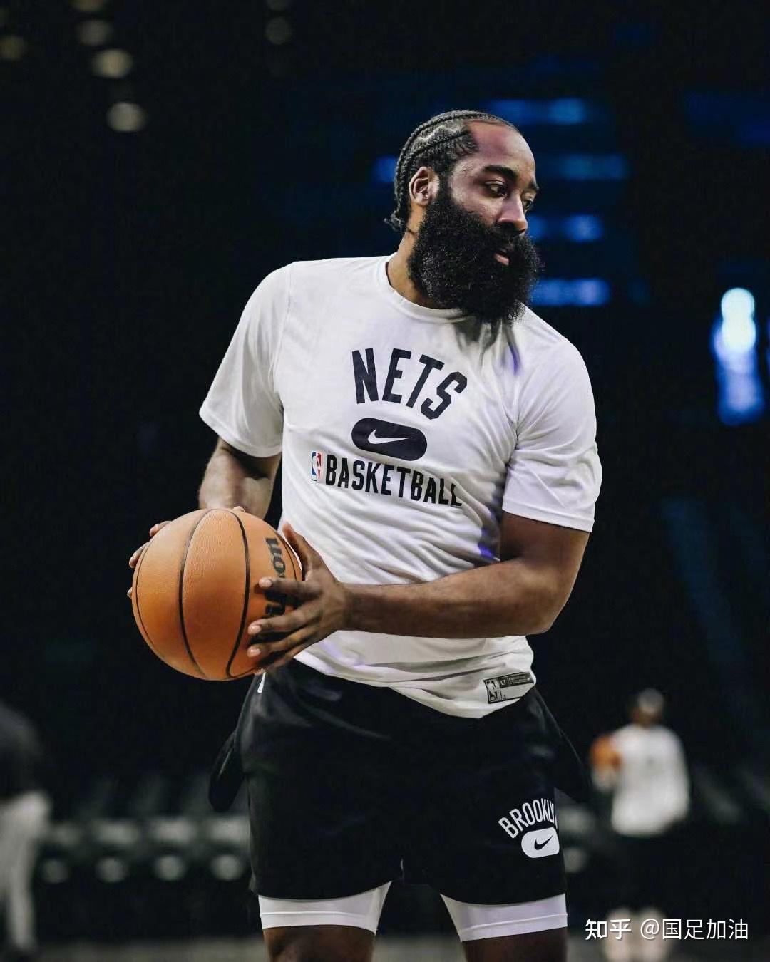 足总杯倒计时，密尔沃基雄鹿赛后战术微调，细节引发关注，信心回归，赛程密集仍需轮换的简单介绍